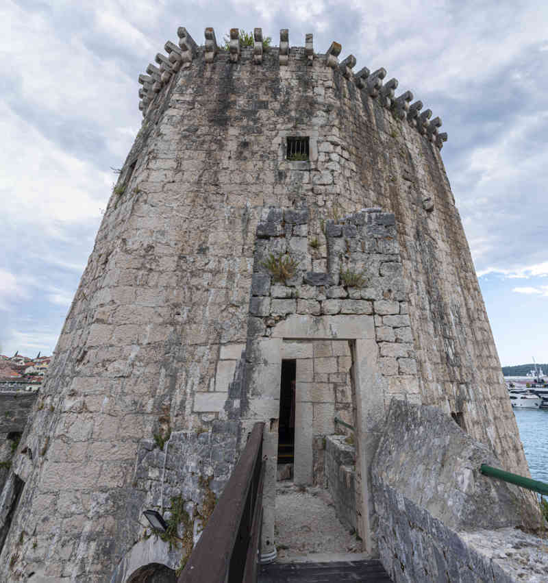 Croacia - Trogir 16 - castillo de Camarlengo.jpg